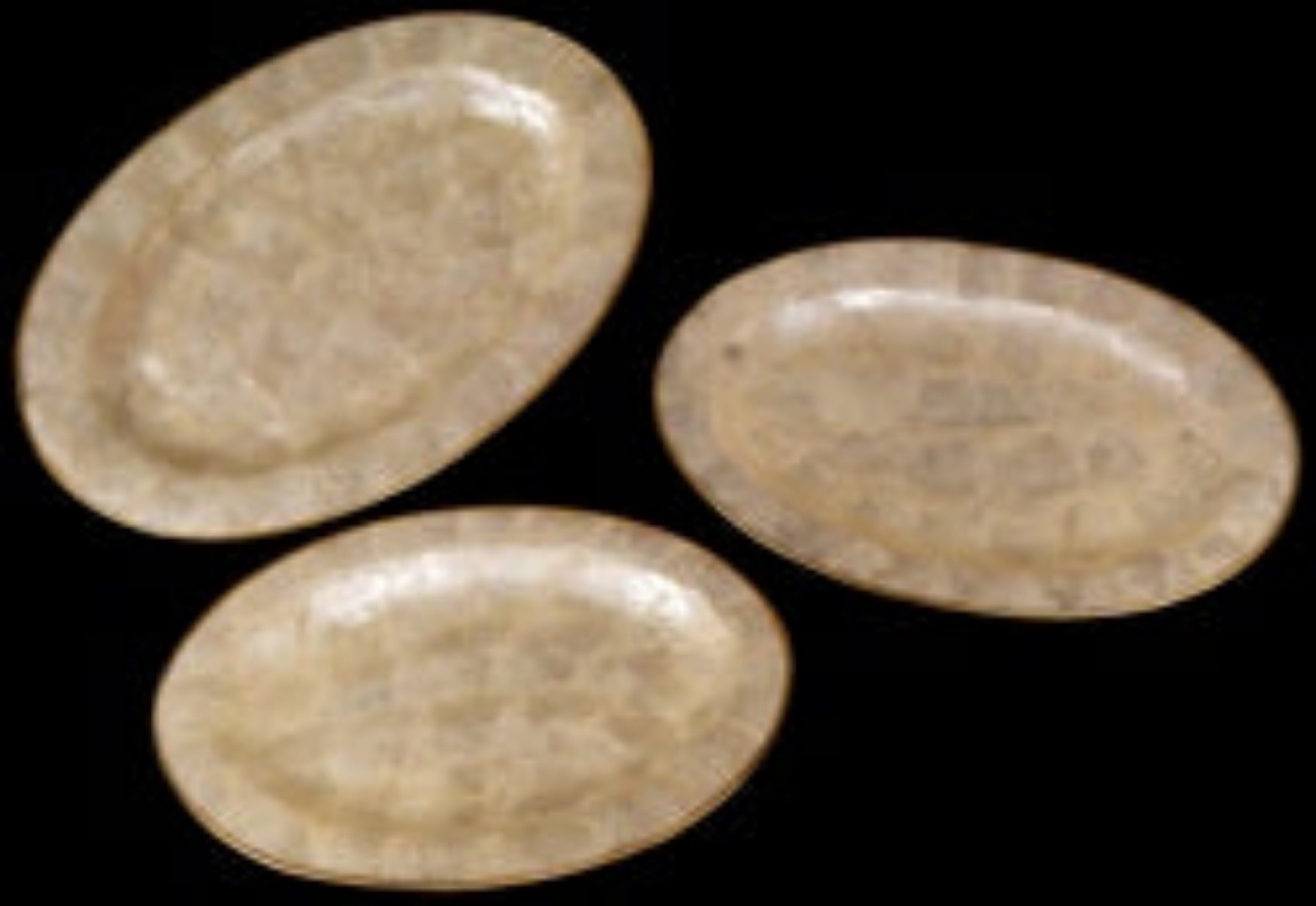 Oval hand crafted gold capiz 3 piece set (11½" x 8½" ) Sold by the Set    22626