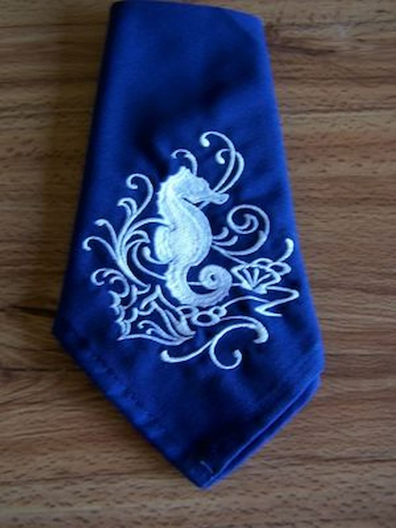 Napkin Linen Dark Blue Linen Napkin Hand Sewn Seahorse design 103 18x18"    60526